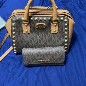 MK purse with wallet